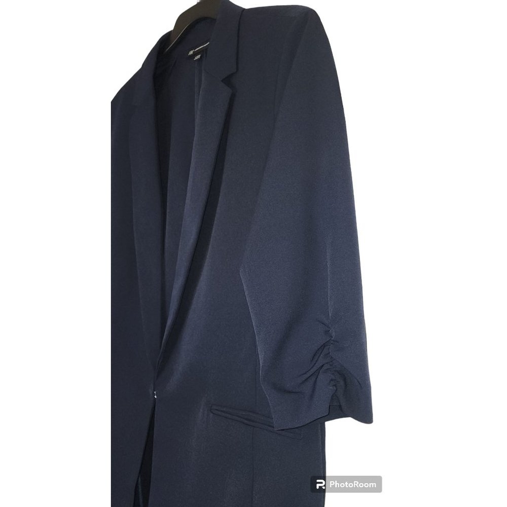 #033. Navy-Blue Blazer Jacket Ruched Sleeves and Hook and Eye Closure-INC Intern - Picture 2 of 2